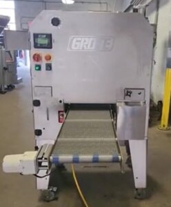 Grote 613VS2 Automatic Slicer