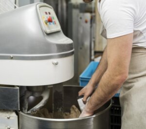 Comprehensive Guide to Select the Right Food Processing Equipment